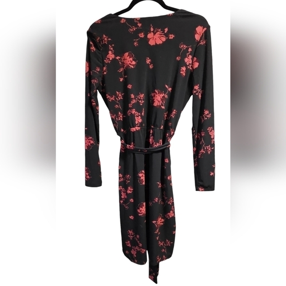 Dex floral faux wrap dress - Picture 2 of 2